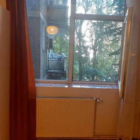 Apartamento Happy central Bucharest acomodation Exterior foto